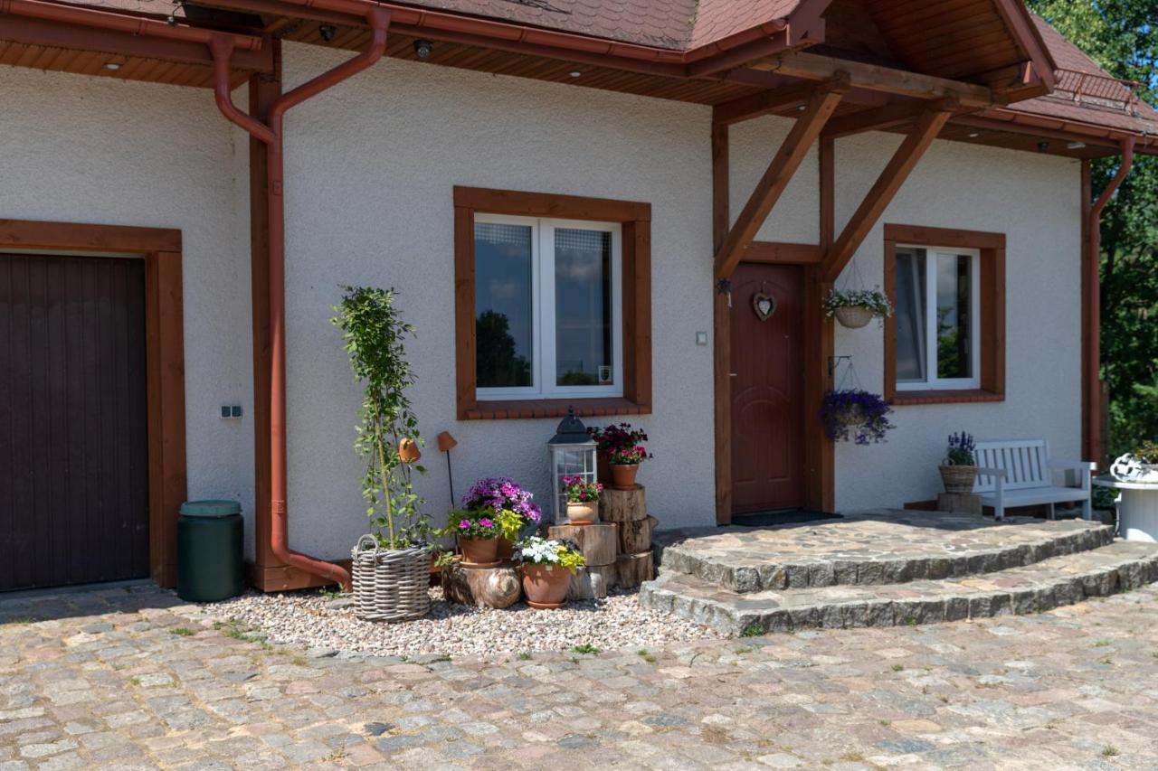 Cottage On The Hill Kielno 外观 照片